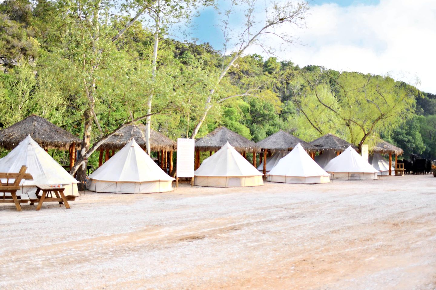 Incredible Glamping Destination for Everyone: Comfortable Riverside Bell Tent near New Braunfels, Texas