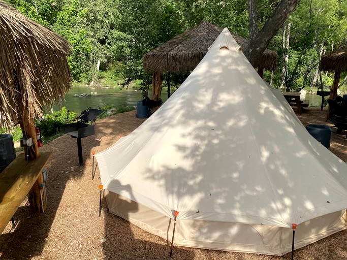 Vacation Rentals (United States of America, Kingsbury, Texas)