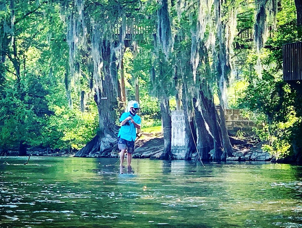 Relaxation and Fun Combined Glamping Tents M & In-Water Picnic Table L in Kingsbury, TX