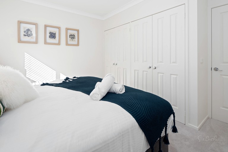 Beach Houses (Australia, Denhams Beach, New South Wales)