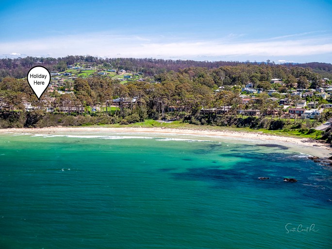 Beach Houses (Australia, Denhams Beach, New South Wales)