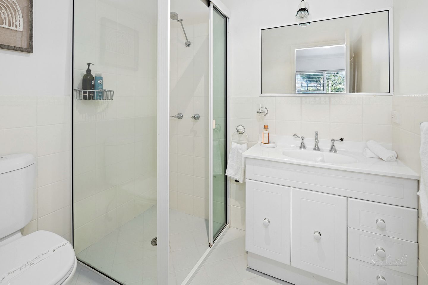 Soulshine Beachside Penthouse, views over Denhams Beach