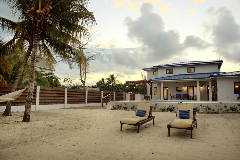 Beach Houses (Belize, Belize City, Belize District)