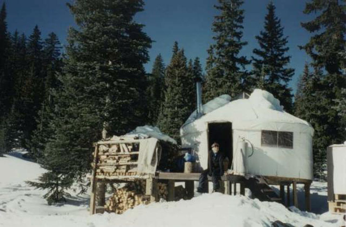 Yurts (Taos, New Mexico, United States)