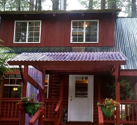 A-Frame Cabins (Hollis, Alaska, United States)