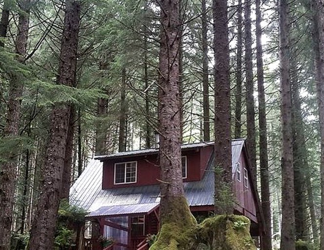 A-Frame Cabins (Hollis, Alaska, United States)