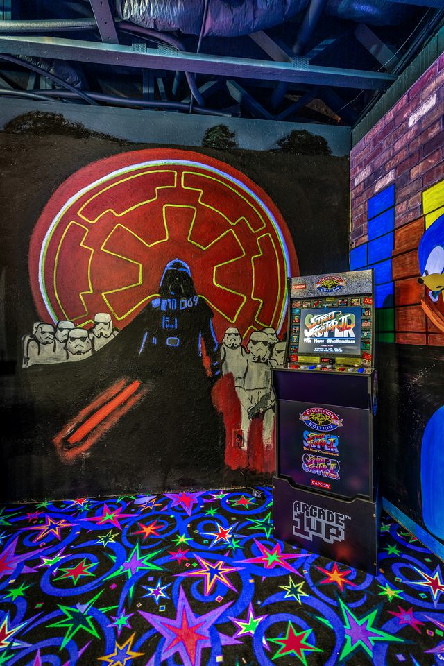 Charming Cottage with Swimming Pool, Sauna, Game Room and Private Cinema in Cosby, Tennessee