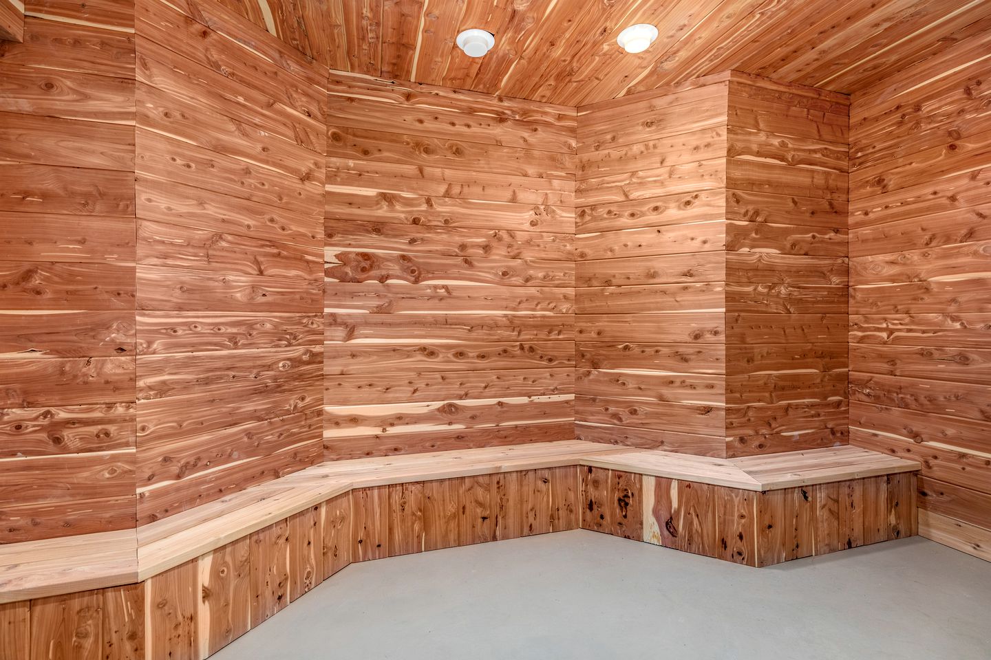 Charming Cottage with Swimming Pool, Sauna, Game Room and Private Cinema in Cosby, Tennessee