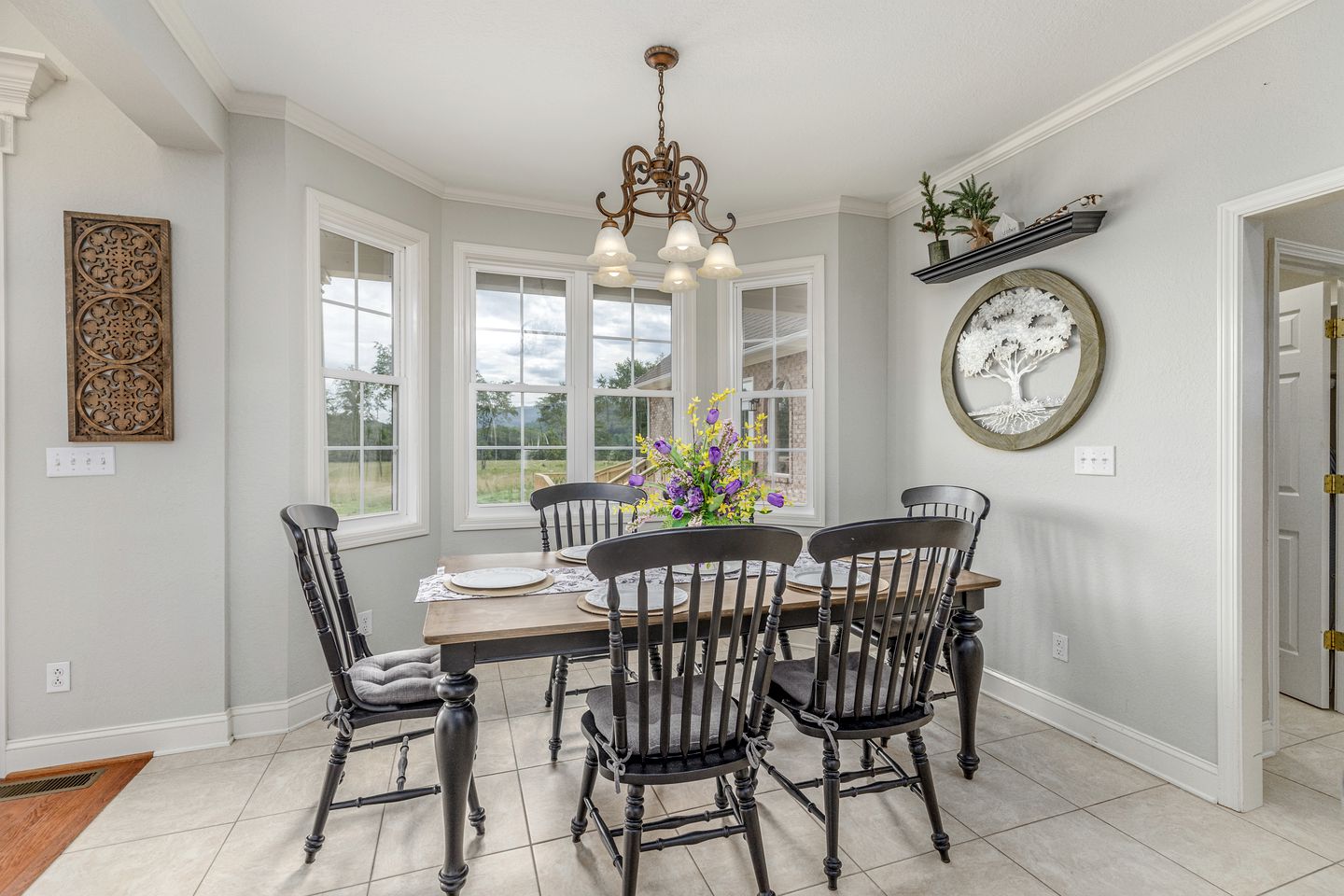 Charming Cottage with Swimming Pool, Sauna, Game Room and Private Cinema in Cosby, Tennessee