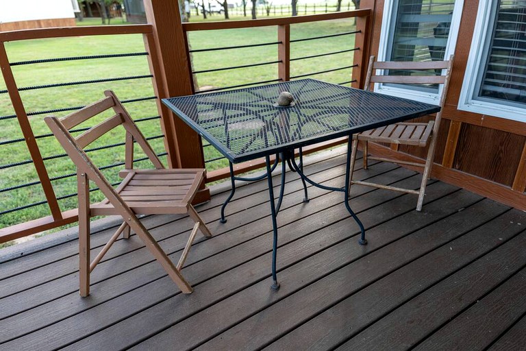 Cabins (United States of America, Chilton, Texas)