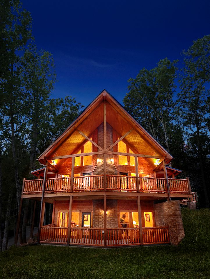 Elegant and Spacious Cabin Rental for a Family Getaway in Gatlinburg, TN