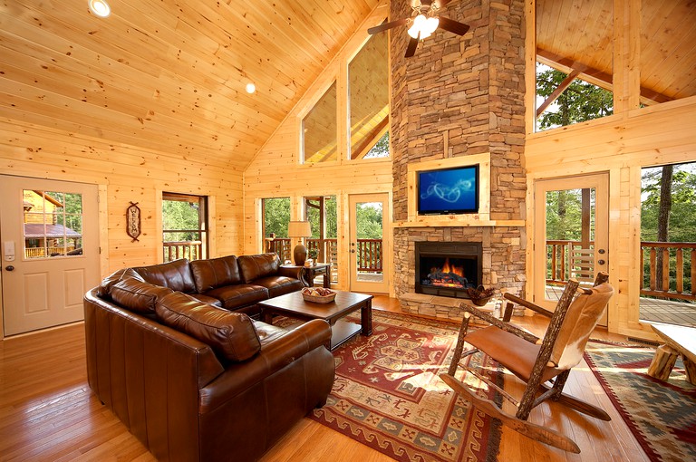 Cabins (United States, Gatlinburg, Tennessee)