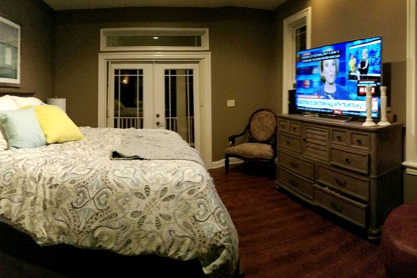 Luxurious Villa Rental with Pool and Hot Tub near Tampa, Florida