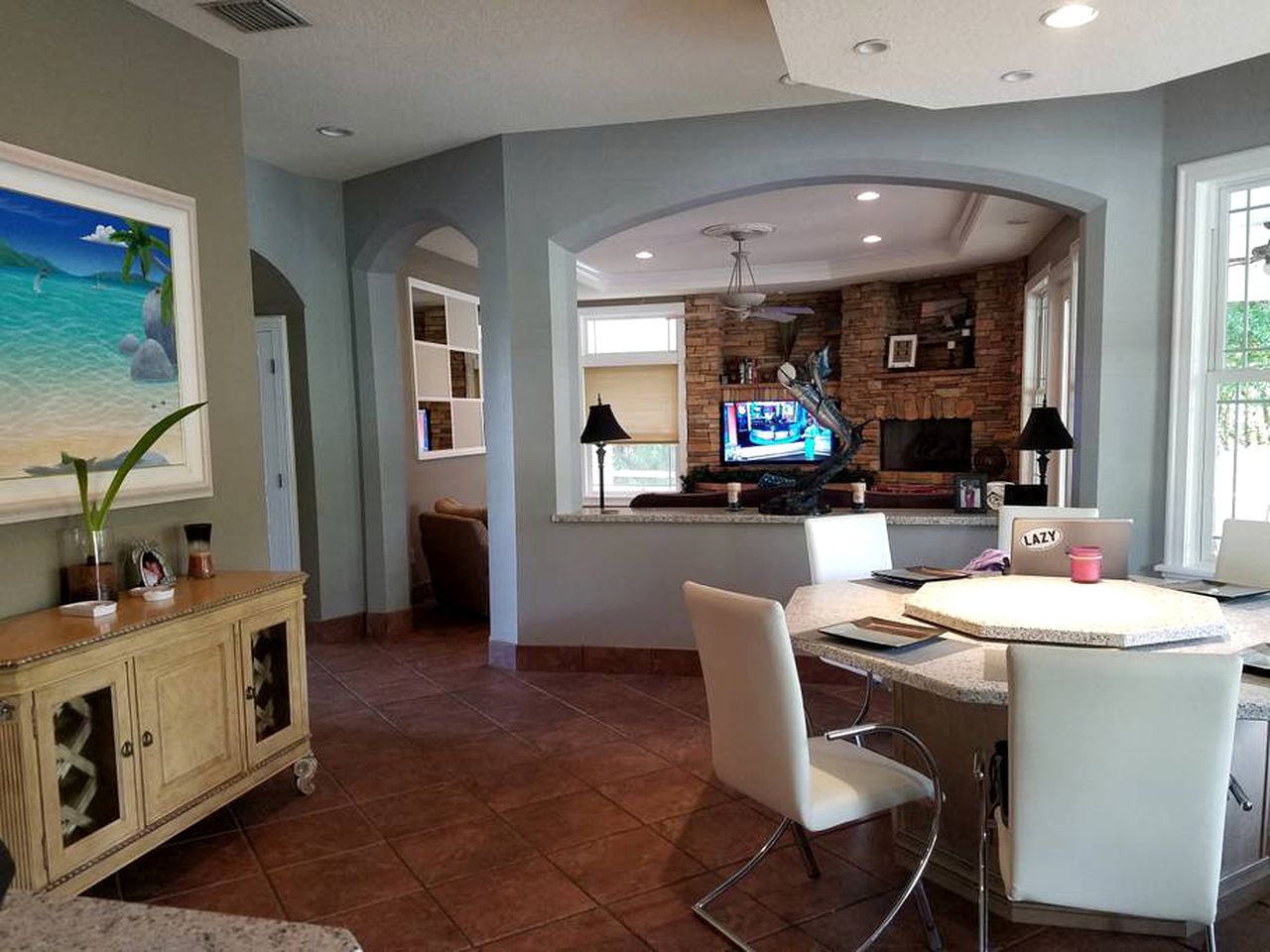 Luxurious Villa Rental with Pool and Hot Tub near Tampa, Florida