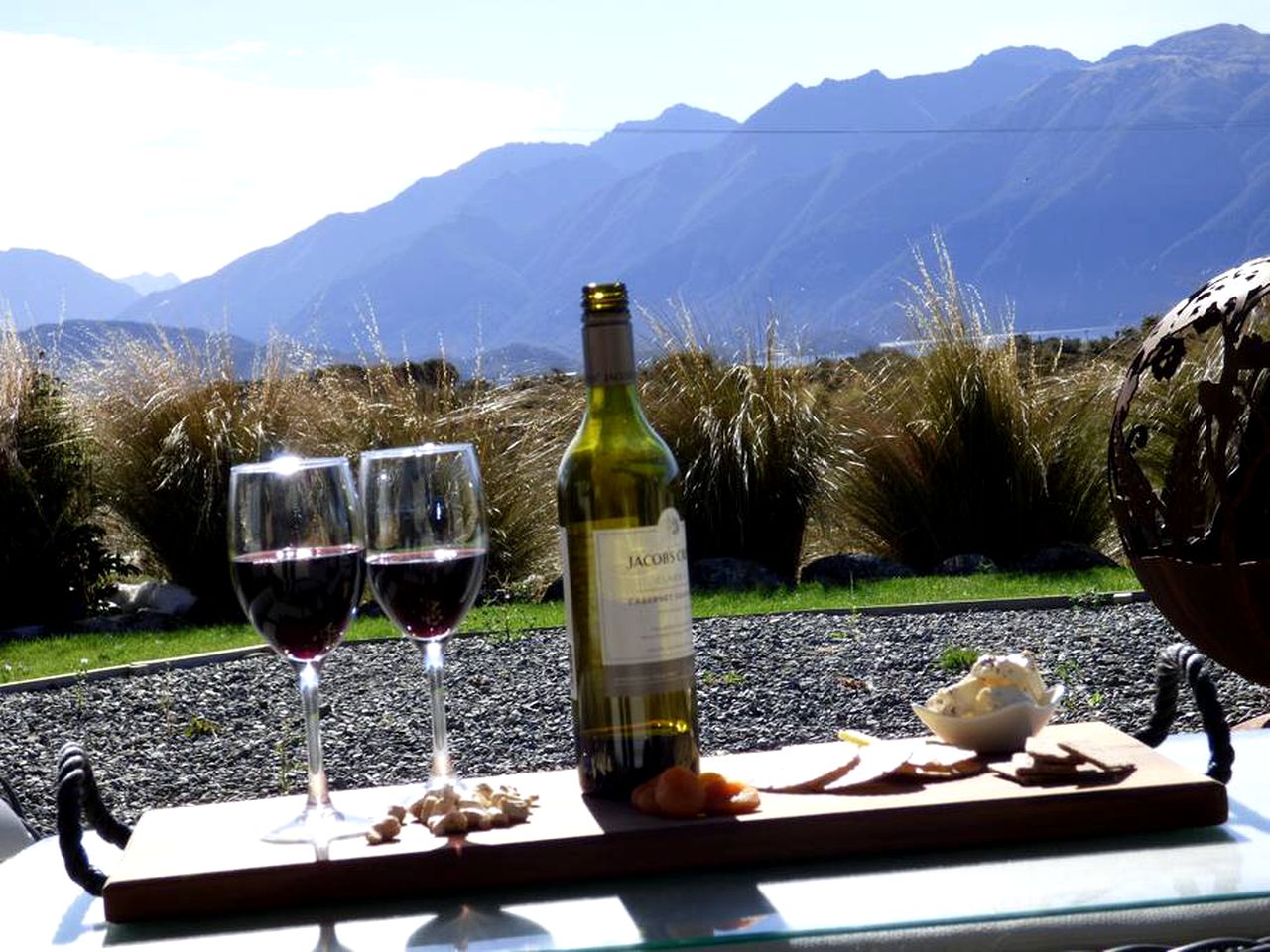 Boutique Bed and Breakfast on Five Rural Acres near Lake Te Anau, South Island