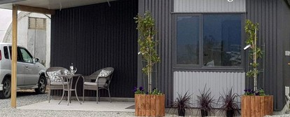 Sunny Cottage Rental Perfect for a Romantic Getaway in Te Anau, South Island photo 4