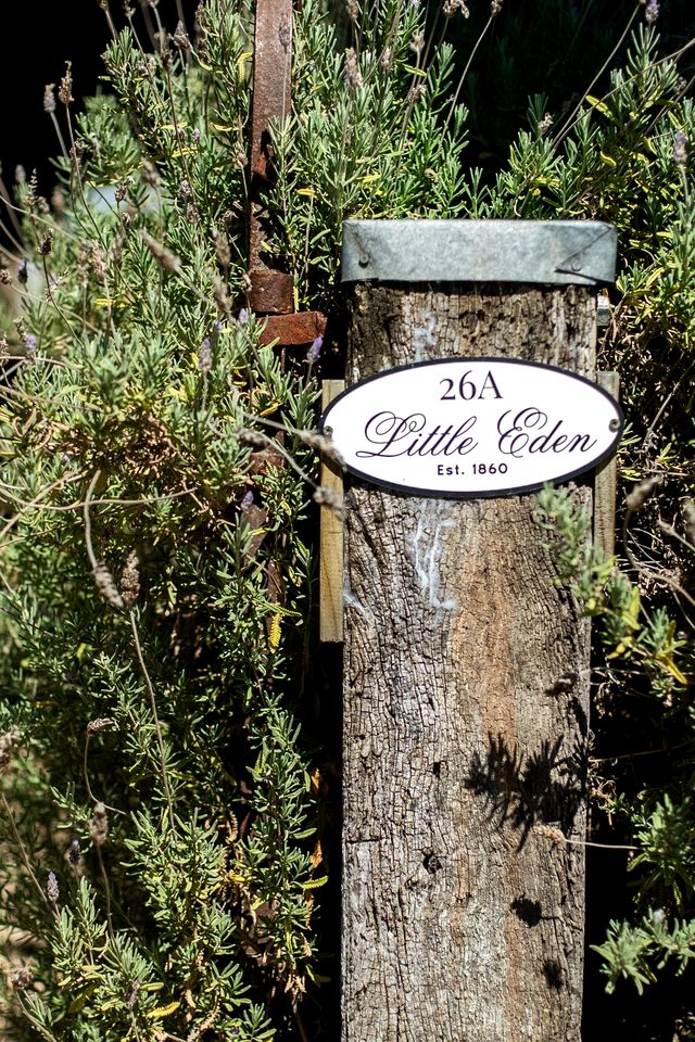 Sweet Countryside Cottage with Spa Bath in South Australia