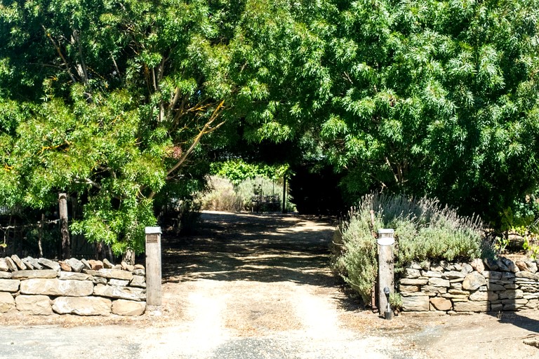 Vacation Rentals (Australia, --, --)