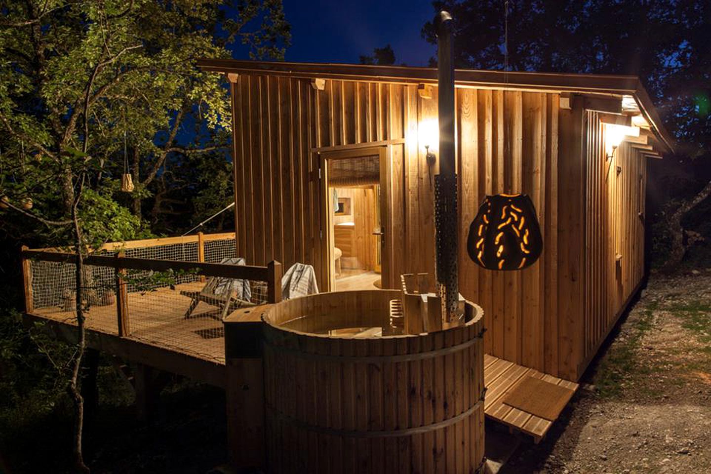 Spa Tree House Cabins with Complimentary Breakfast, France