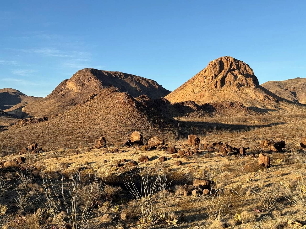 Incredible Dome on a Unique Space-Themed Site with Stunning Desert Views near Big Bend National Park in Terlingua, Texas