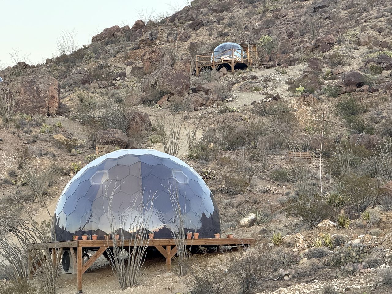 Romantic and Unique Geo Dome Perfect for Stargazing and a Weekend of Exploring Terlingua Ghost Town