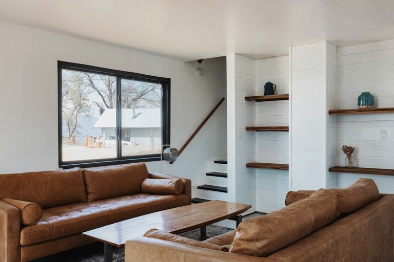 Cabins (United States of America, Dunlap, California)