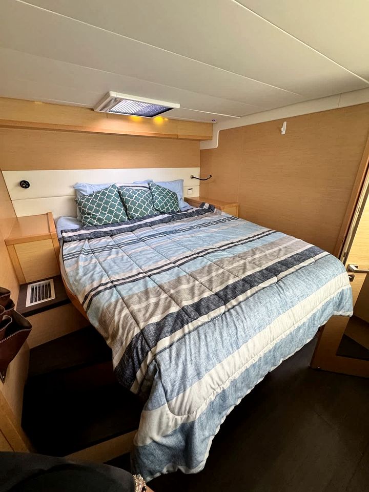 Incredible Catamaran Boat with Marina Amenities for a Unique Vacation on the Water in Key West, Florida