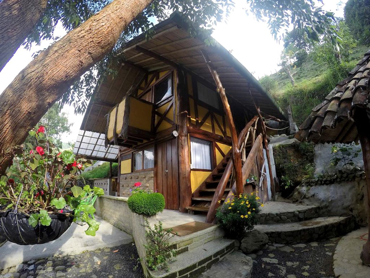 Spacious Accommodation near Hiking Trails in Cocora Valley, Colombia