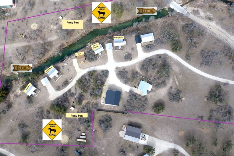 Cabins (United States of America, Fredericksburg, Texas)