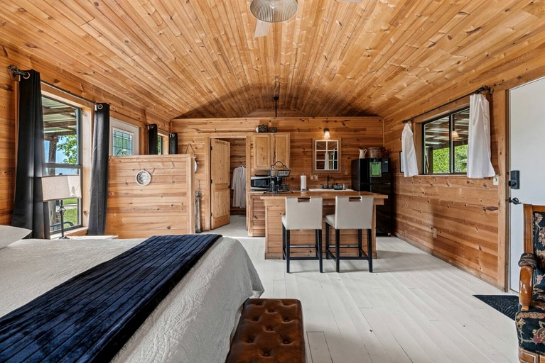 Cabins (United States of America, Fredericksburg, Texas)