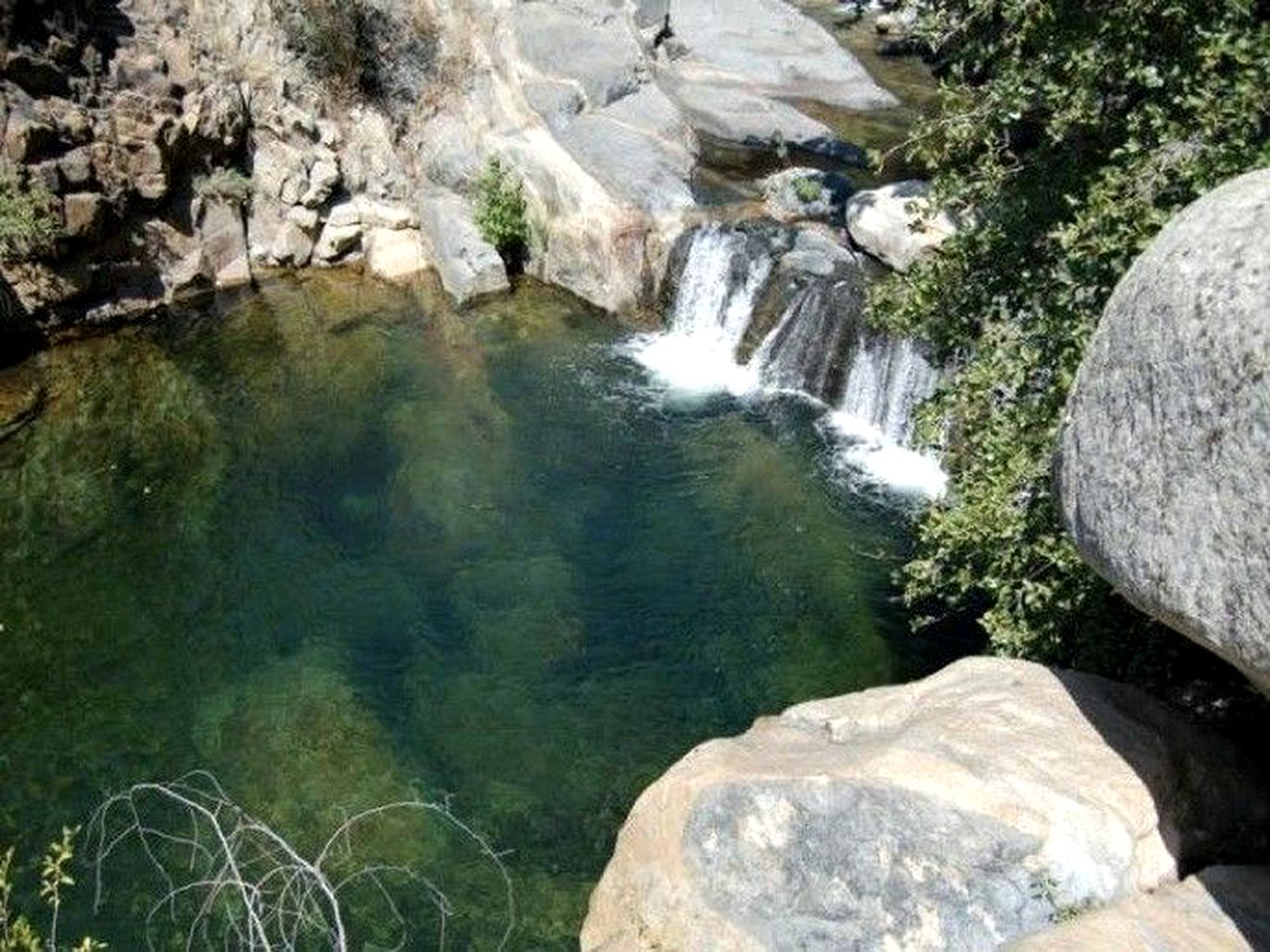 Spacious and Luxurious Barn in Three Rivers, California