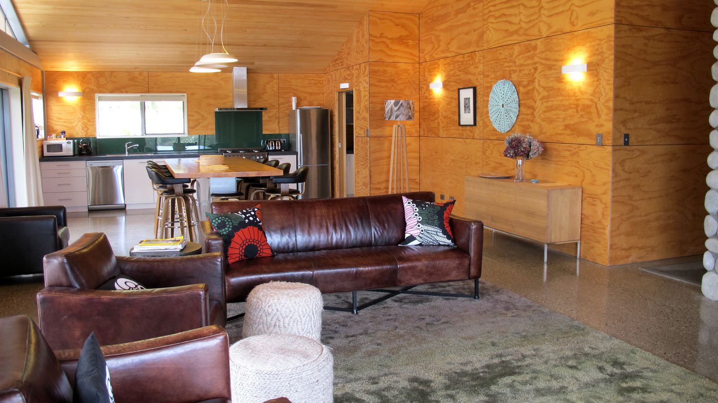 Spacious and Modern Beachfront Glamping Rental in Punakaiki, New Zealand