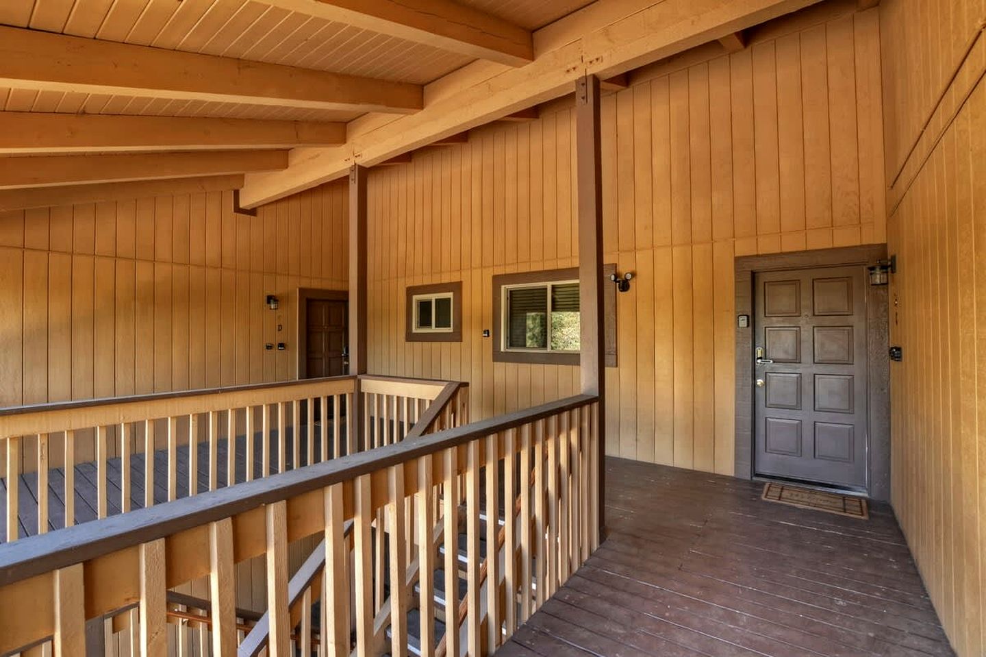 Spacious Cabin Suite with Barbecue Perfect for Winter Sports in Big Bear Lake, California