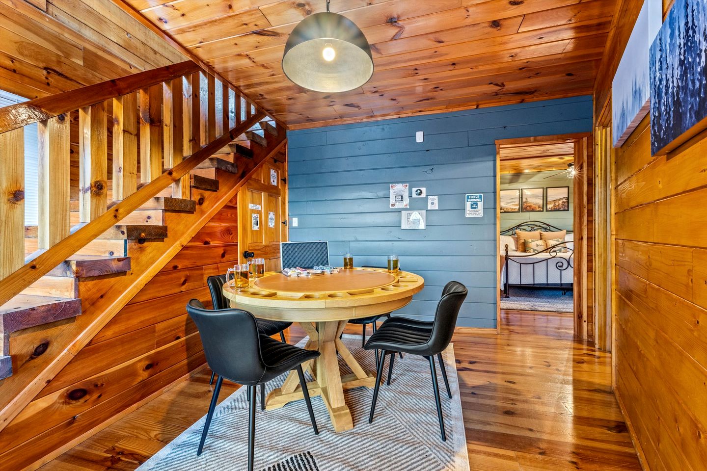 Spacious Cabin with Game Room, Hot Tub & 3 Decks Near Smoky Mountains, Sevierville, TN