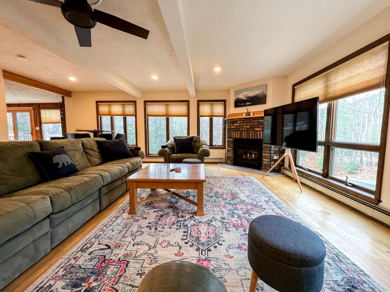 Spacious Cabin Perfect for Families in Bartlett, New Hampshire