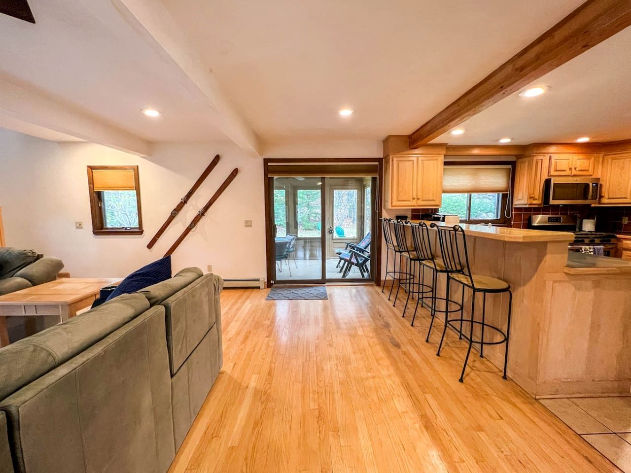 Spacious Cabin Perfect for Families in Bartlett, New Hampshire