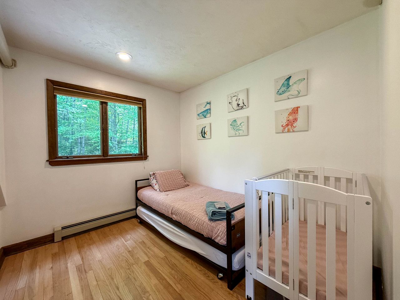 Spacious Cabin Perfect for Families in Bartlett, New Hampshire