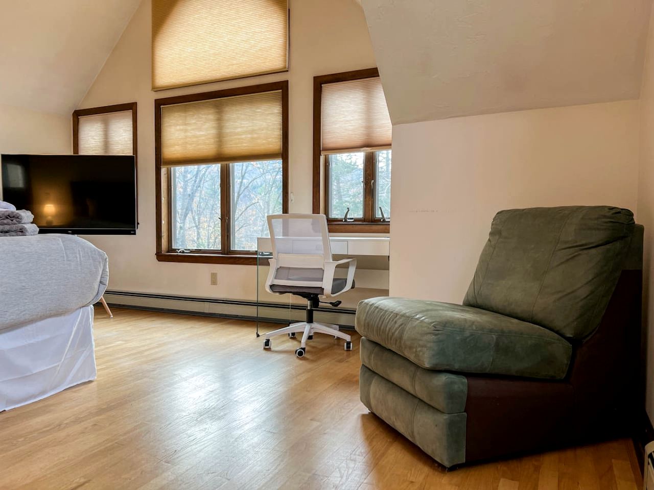 Spacious Cabin Perfect for Families in Bartlett, New Hampshire