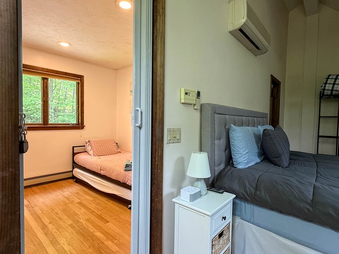 Cabins (United States of America, Bartlett, New Hampshire)