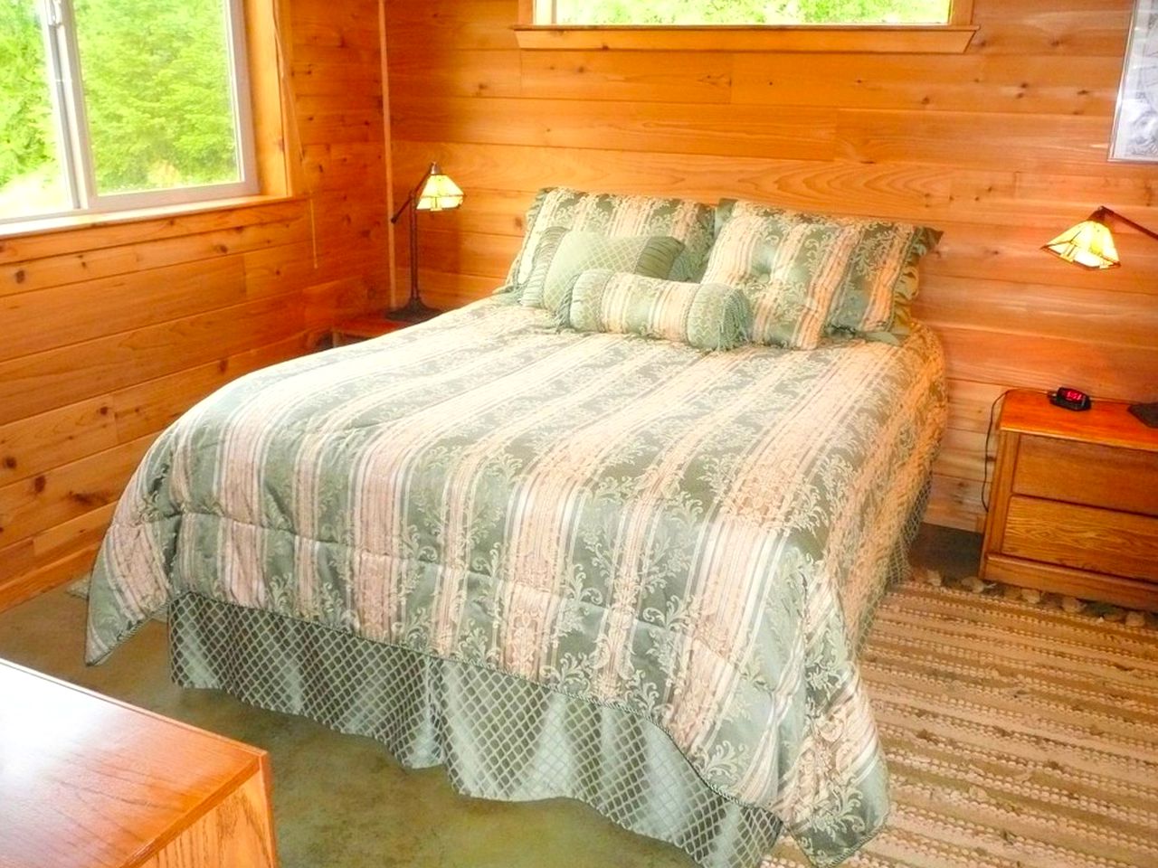 Cabin Rental with Hot Tub Port Angeles, Washington Glamping Hub
