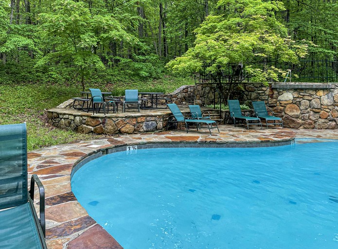 Cabins (United States of America, Berkeley Springs , West Virginia)