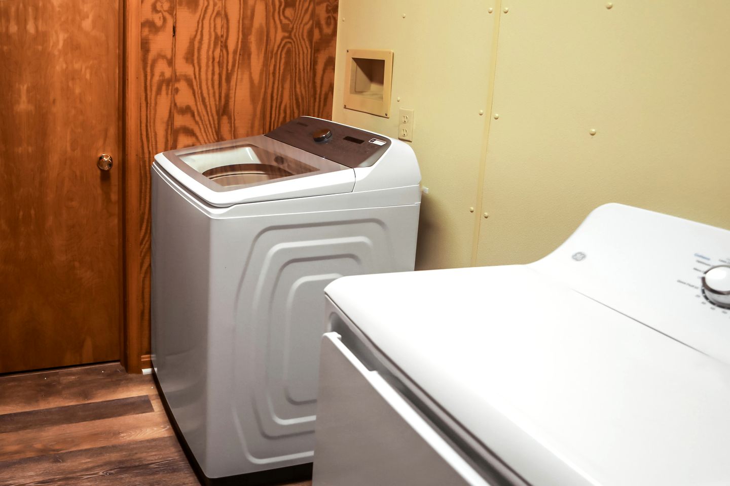 Spacious Cabin Retreat with Hot Tub, Fire Pit, Large Deck and Access to Community Pool and Other Amenities at this Berekely Springs, WV Getaway