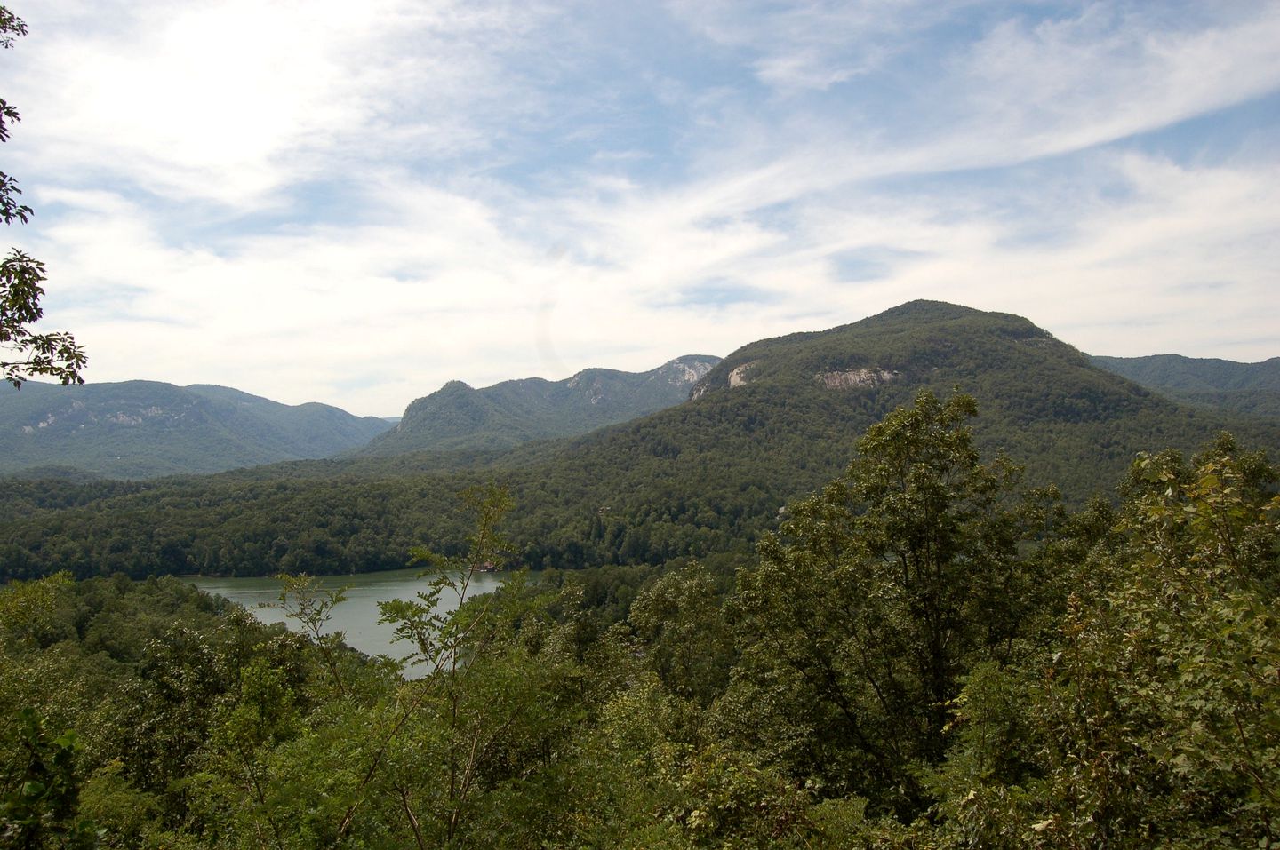 Spacious Cabin With Fantastic Long Range Mountain and Lake Views Lake