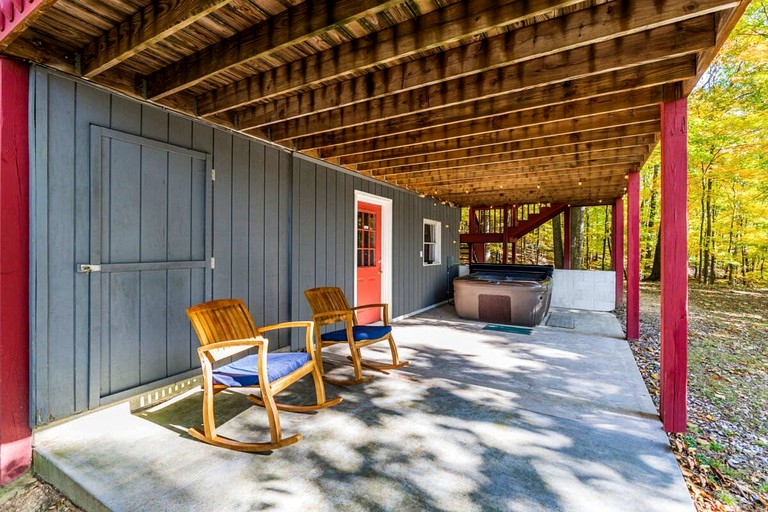 Cabins (United States of America, Berkeley Springs , West Virginia)