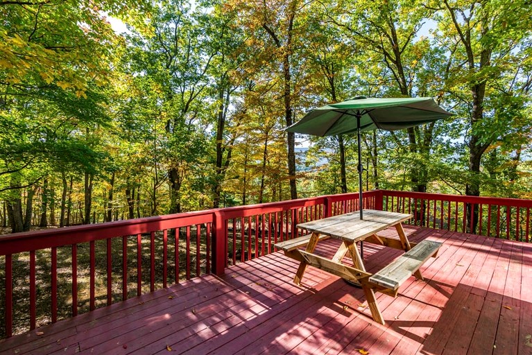 Cabins (United States of America, Berkeley Springs , West Virginia)