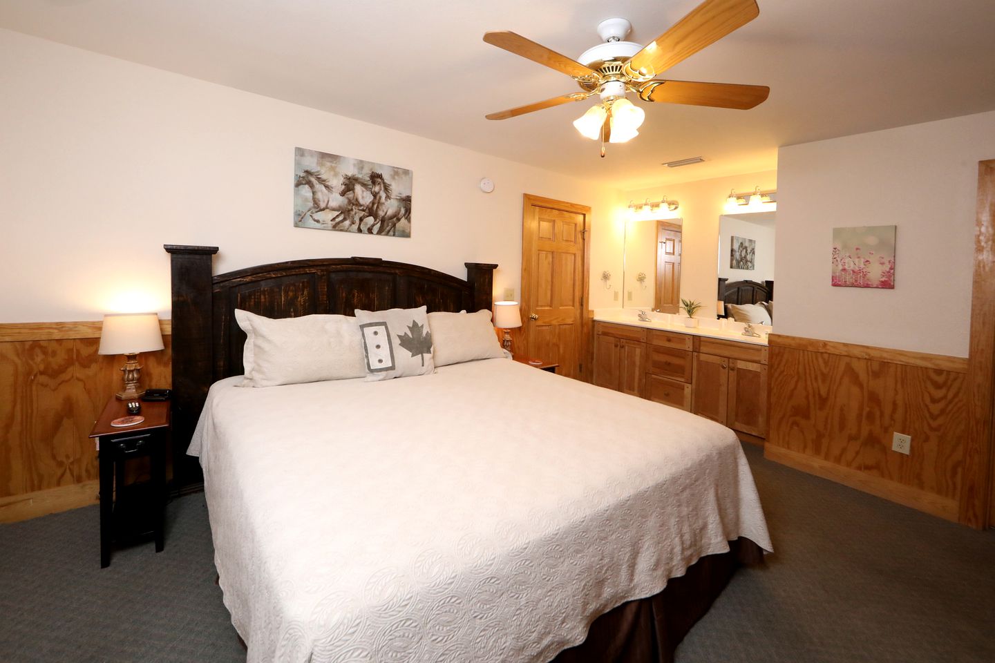 Enormous Cabin Retreat with Theater and Incredible Game Room in Pigeon Forge, Tennessee