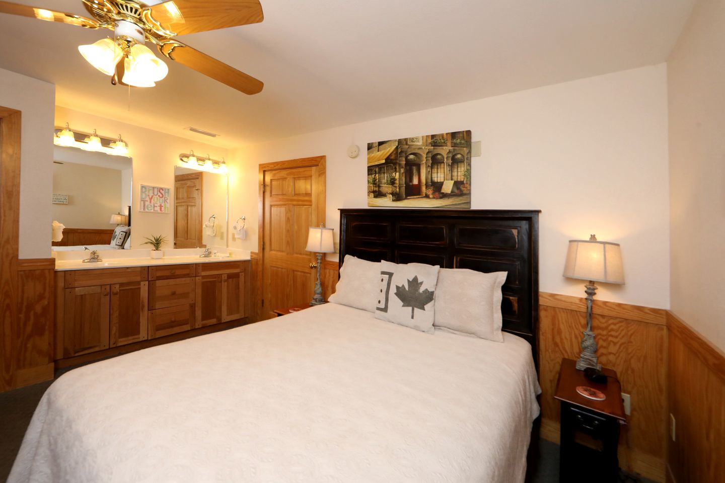 Enormous Cabin Retreat with Theater and Incredible Game Room in Pigeon Forge, Tennessee