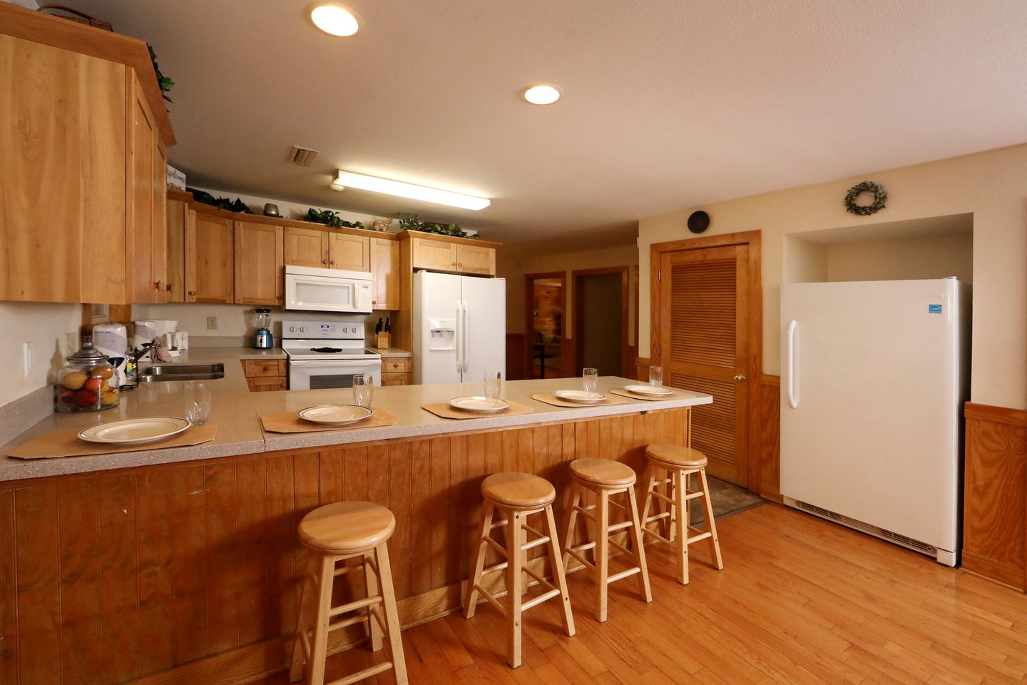 Enormous Cabin Retreat with Theater and Incredible Game Room in Pigeon Forge, Tennessee