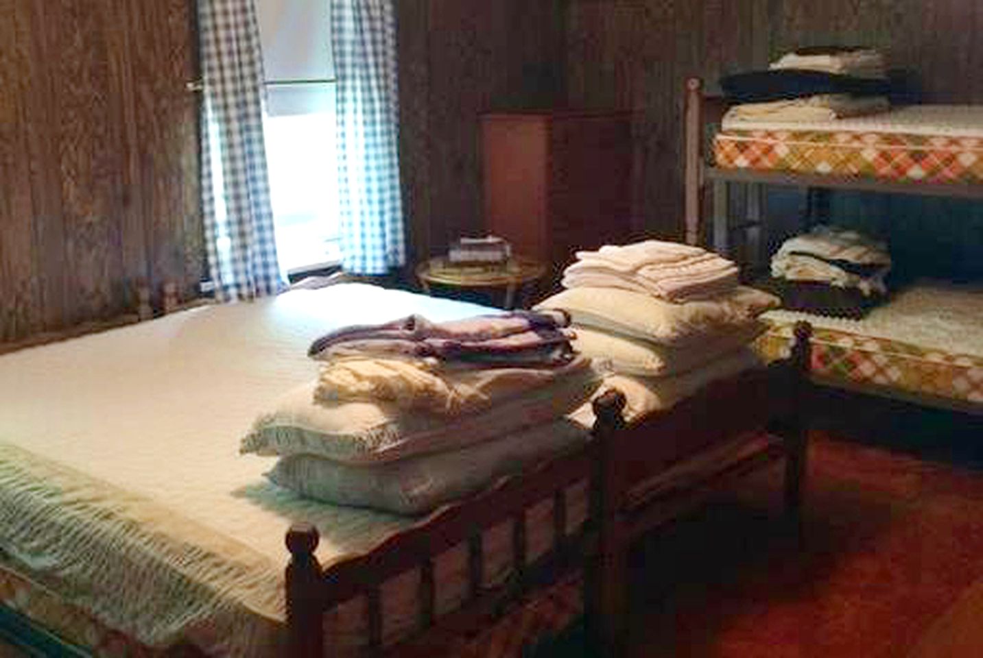 Spacious Cottage Rental with a Fire Pit and Fabulous Views in Summit Lake, Wisconsin