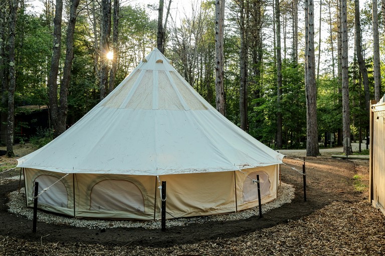 Bell Tents (United States of America, Freeport, Maine)
